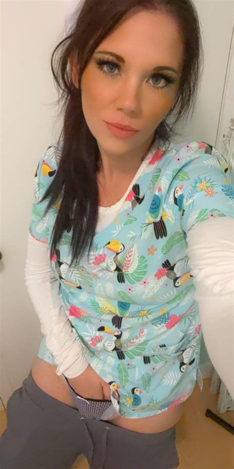 Your naughty nurse reporting for your physical exam. r/scrubsgonewild u/nurse_cherxo 1d ago. When you're in a hurry for work but you suddenly get horny af. r/scrubsgonewild u/petitelady18 1d ago. Perhaps you this nurse. r/scrubsgonewild u/caminicholeee 1d ago.